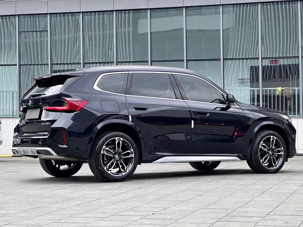 BMW X1 2023