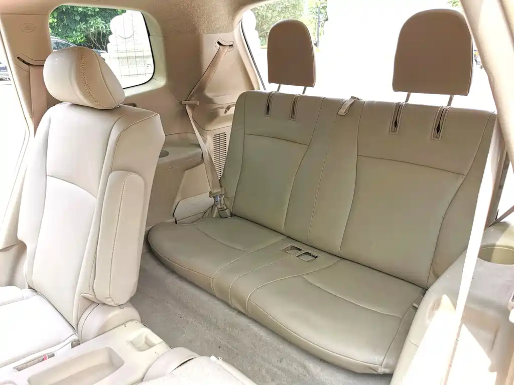 TOYOTA HIGHLANDER 2010
