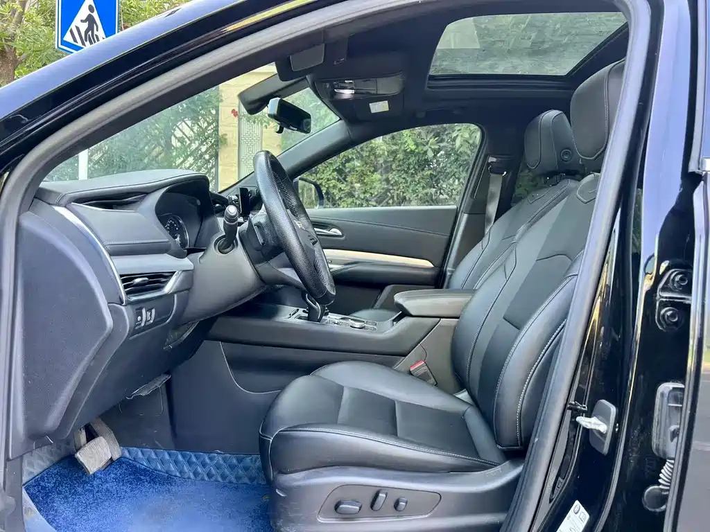 CADILLAC XT4 2018