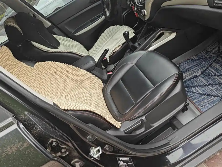 CHANGAN CS35 2014