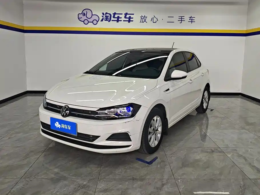 VOLKSWAGEN POLO 2021