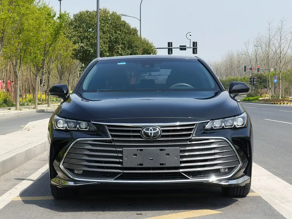 TOYOTA AVALON 2019
