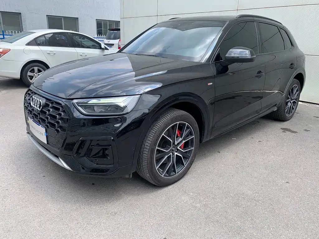 AUDI Q5L 2024