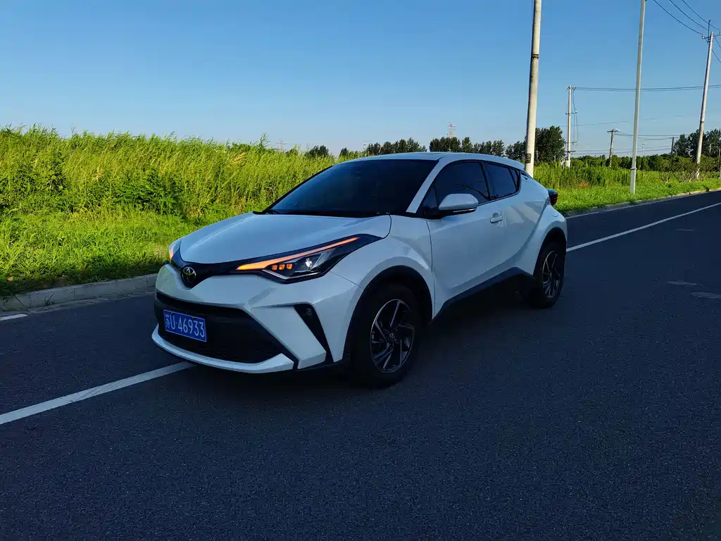 TOYOTA C-HR 2022