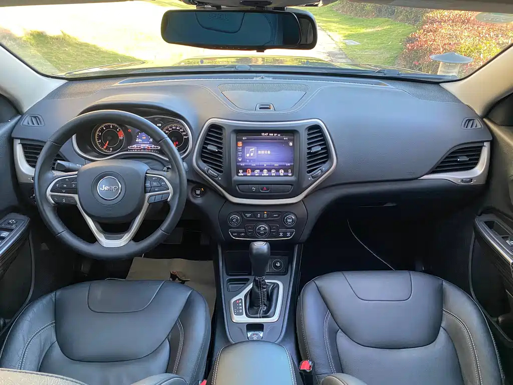 JEEP CHEROKEE 2018