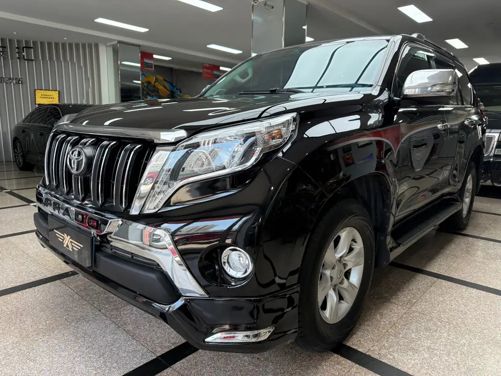 TOYOTA PRADO IMPORT 2010