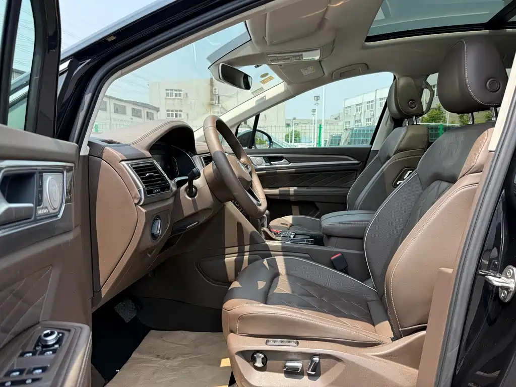 VOLKSWAGEN VILORAN 2020