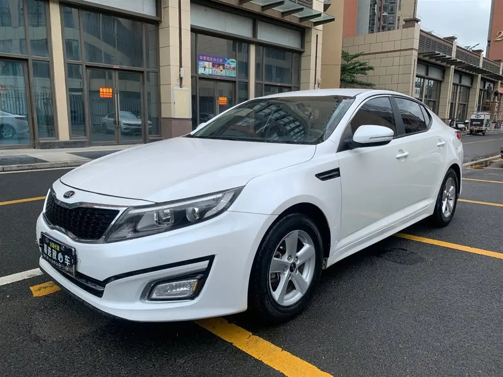KIA K5 2015