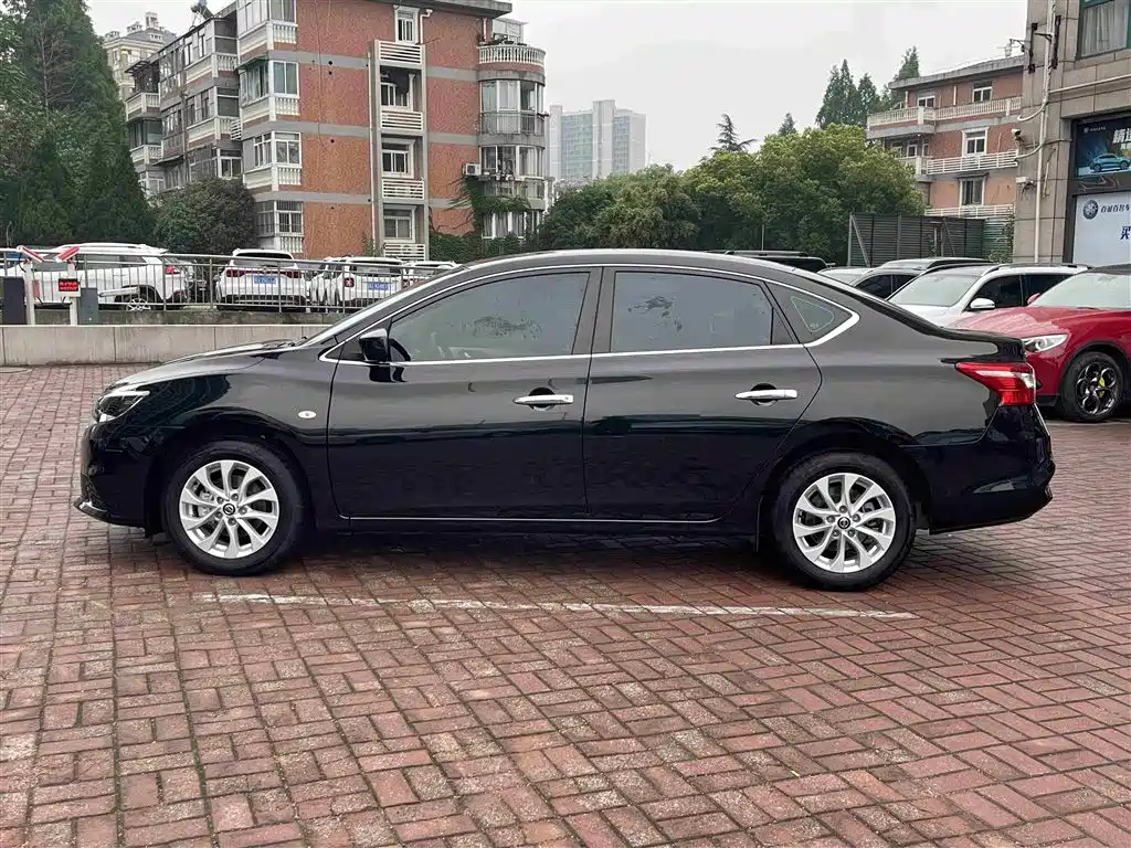 NISSAN SYLPHY 2024