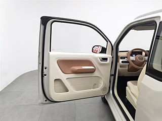 SGMW HONGGUANG MINIEV  2024 YEAR  3  215KM  EDITION 2024