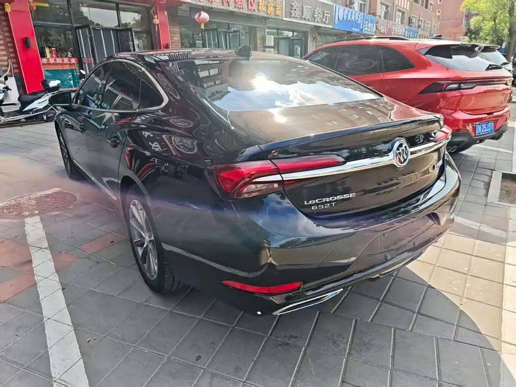 BUICK LACROSSE 2021