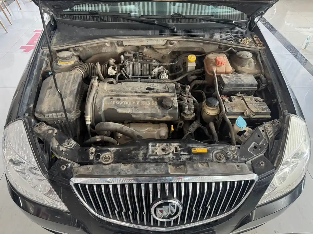 BUICK EXCELLE 2011