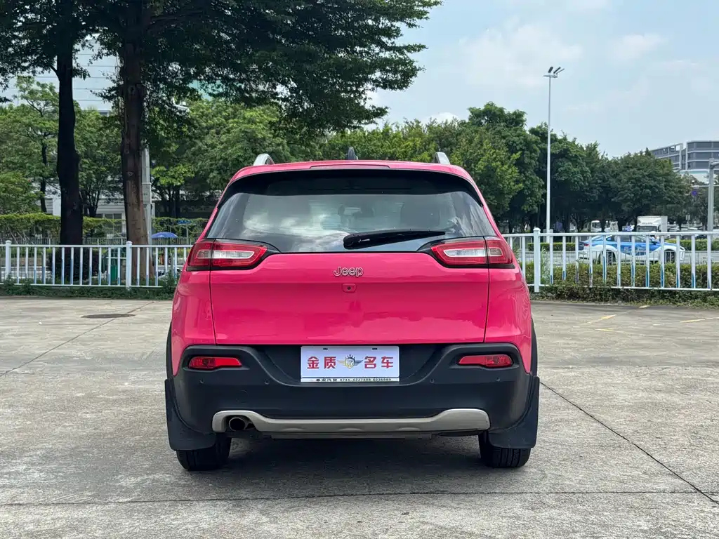JEEP CHEROKEE 2017