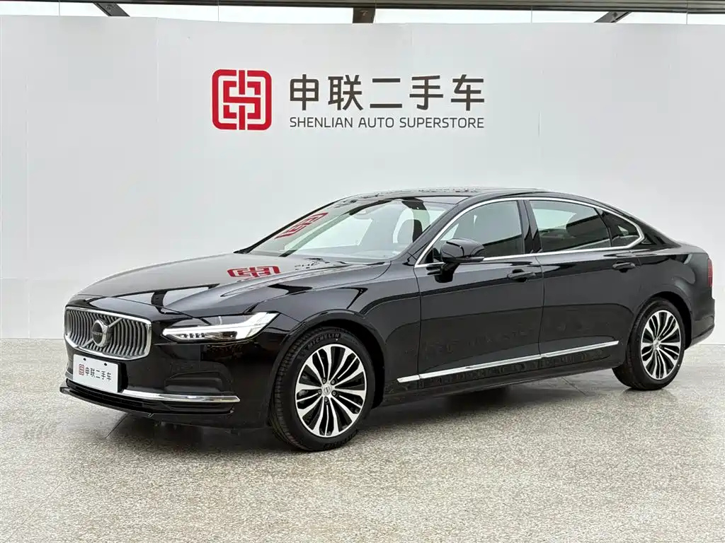 VOLVO S90 2025
