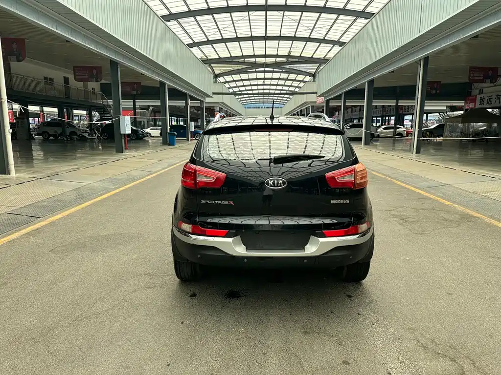 KIA SPORTAGE 2014