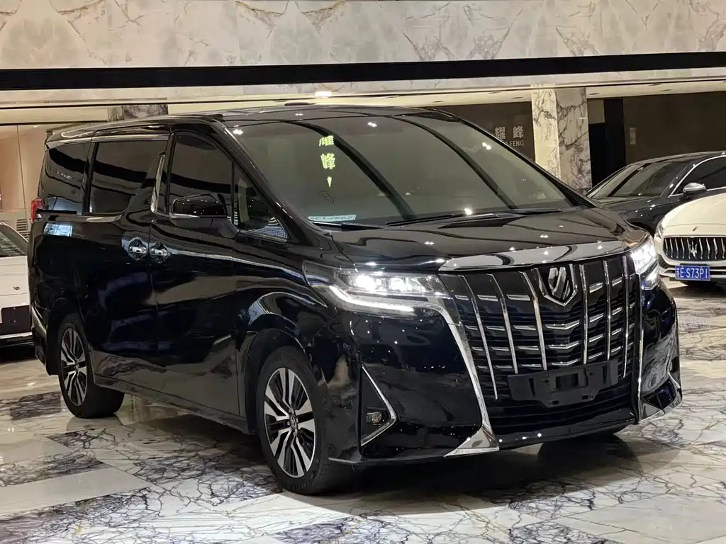 TOYOTA ALPHARD 2018
