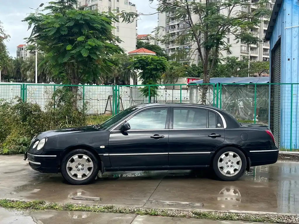 KIA OPIRUS 2008