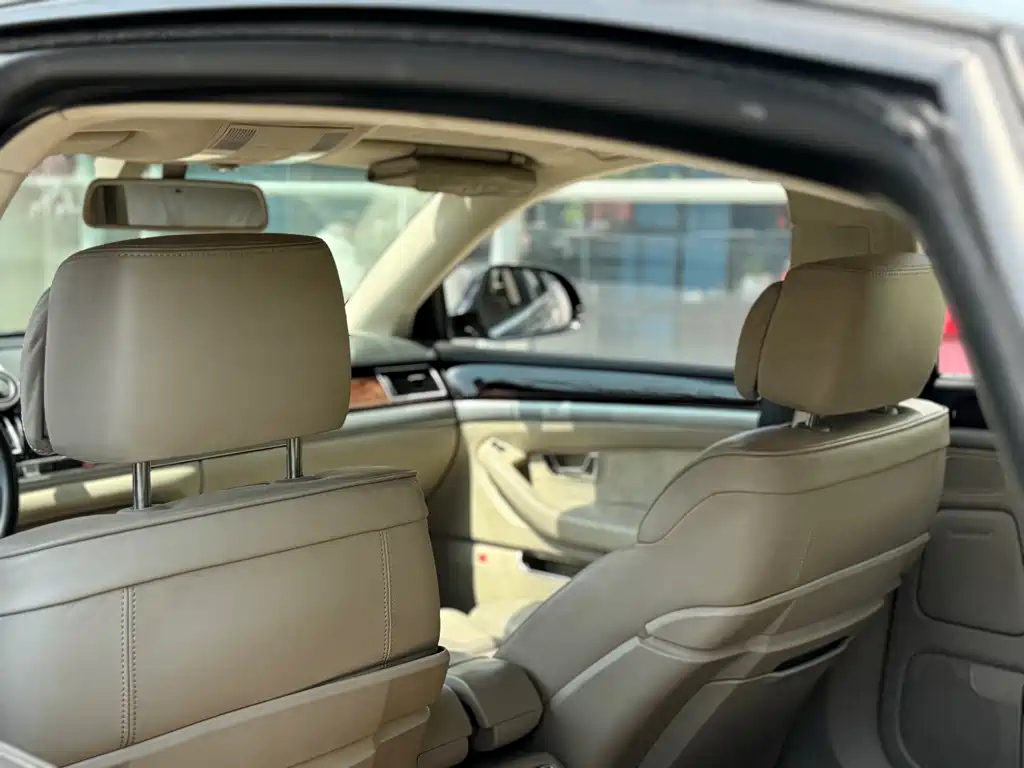 AUDI A8 2009