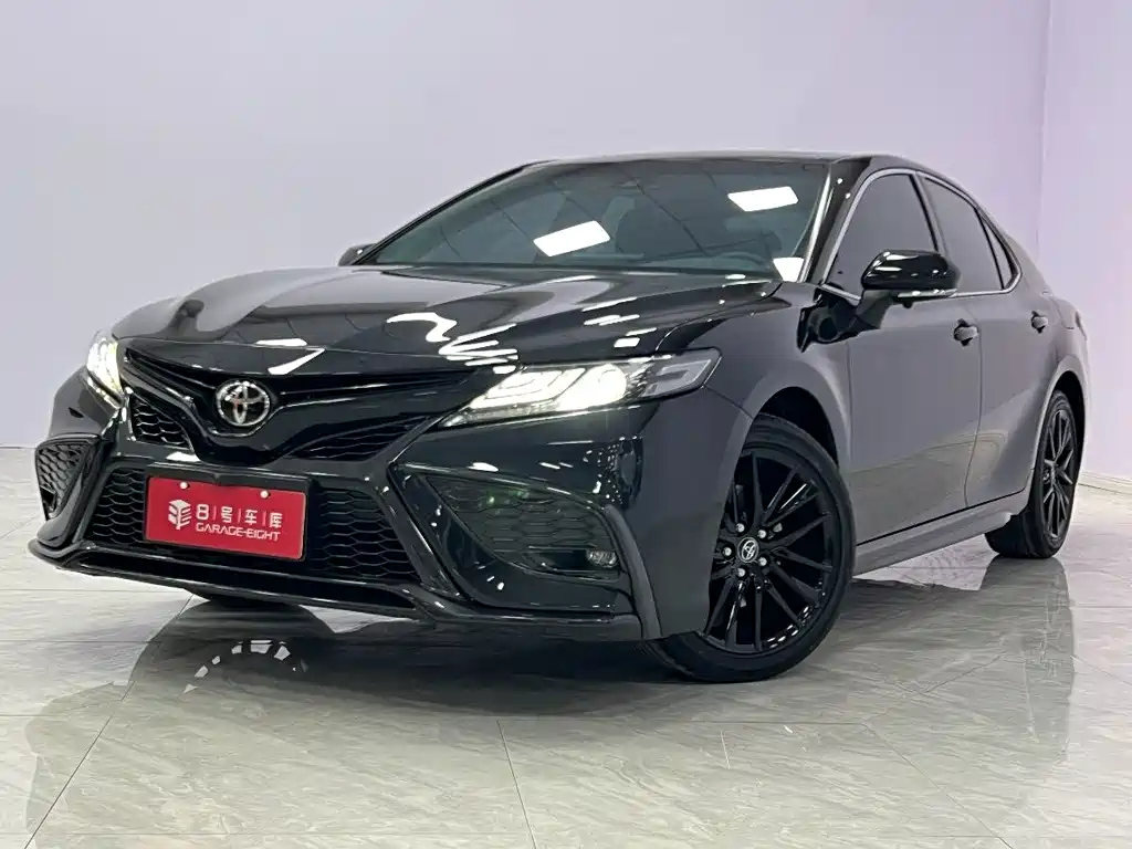 TOYOTA CAMRY 2023
