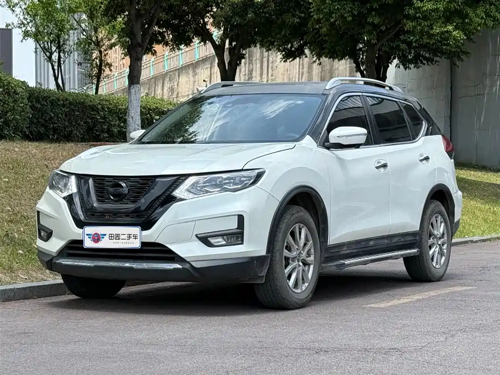NISSAN X-TRAIL 2023