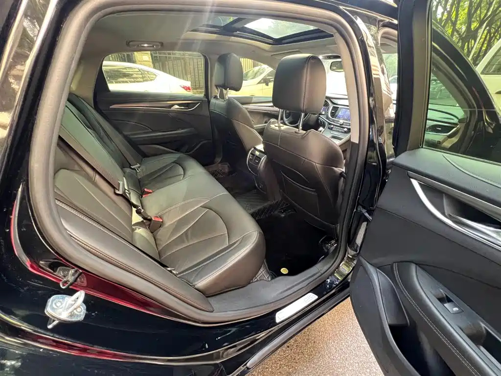 BUICK LACROSSE 2021