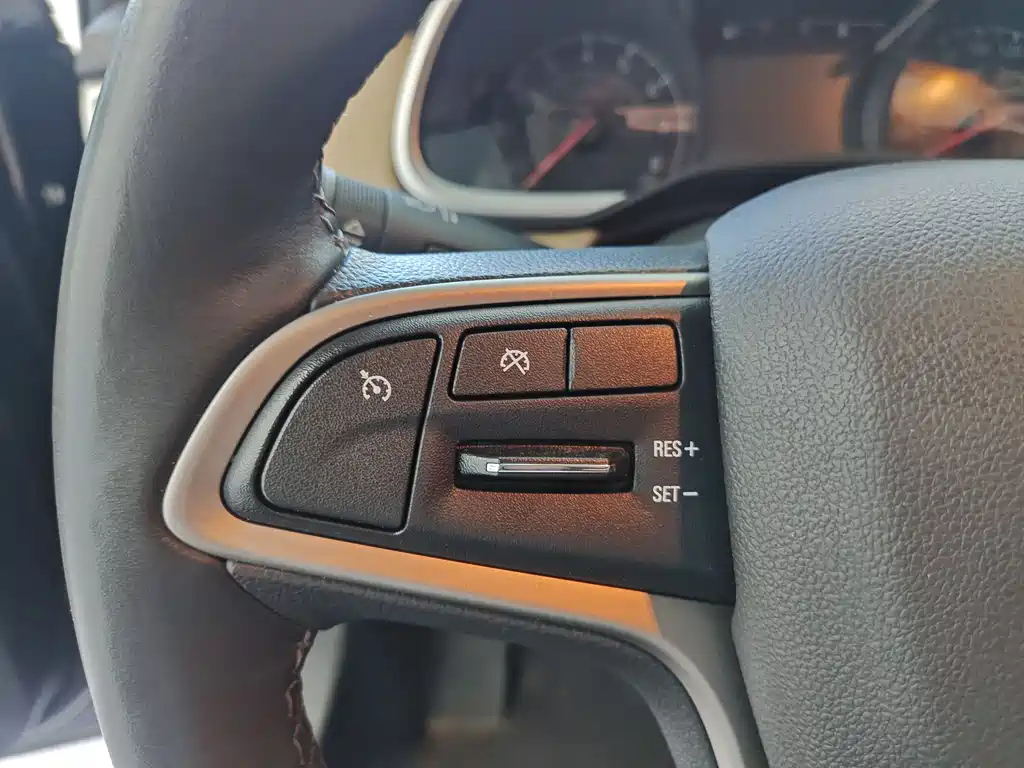 CHEVROLET CRUZE 2020