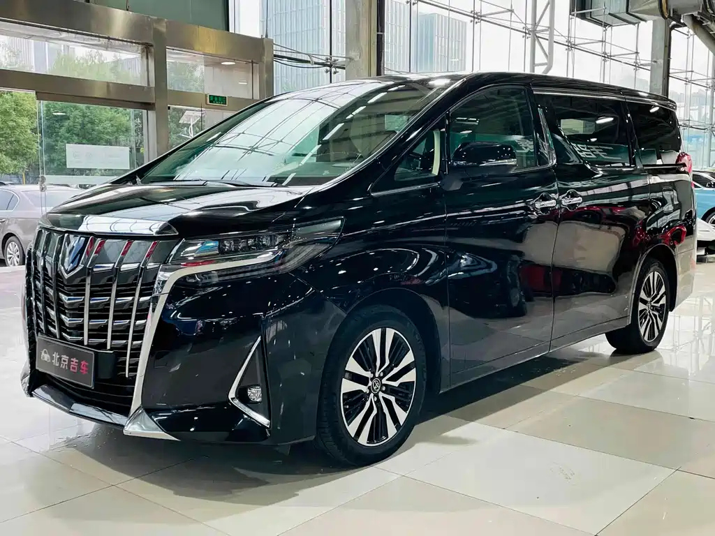 TOYOTA ALPHARD 2018