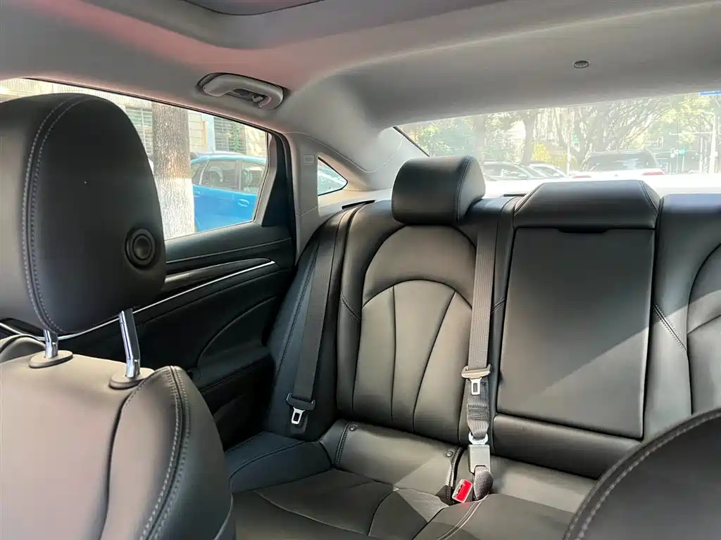 BUICK LACROSSE 2021