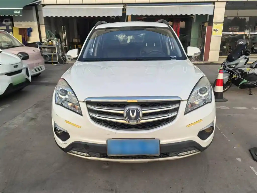 CHANGAN CS35 2016