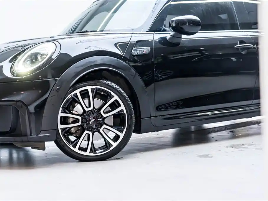 MINI OTHER 2021
