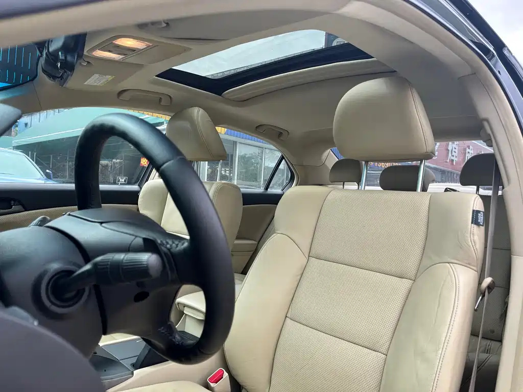 HONDA SI PLATINUM 2012