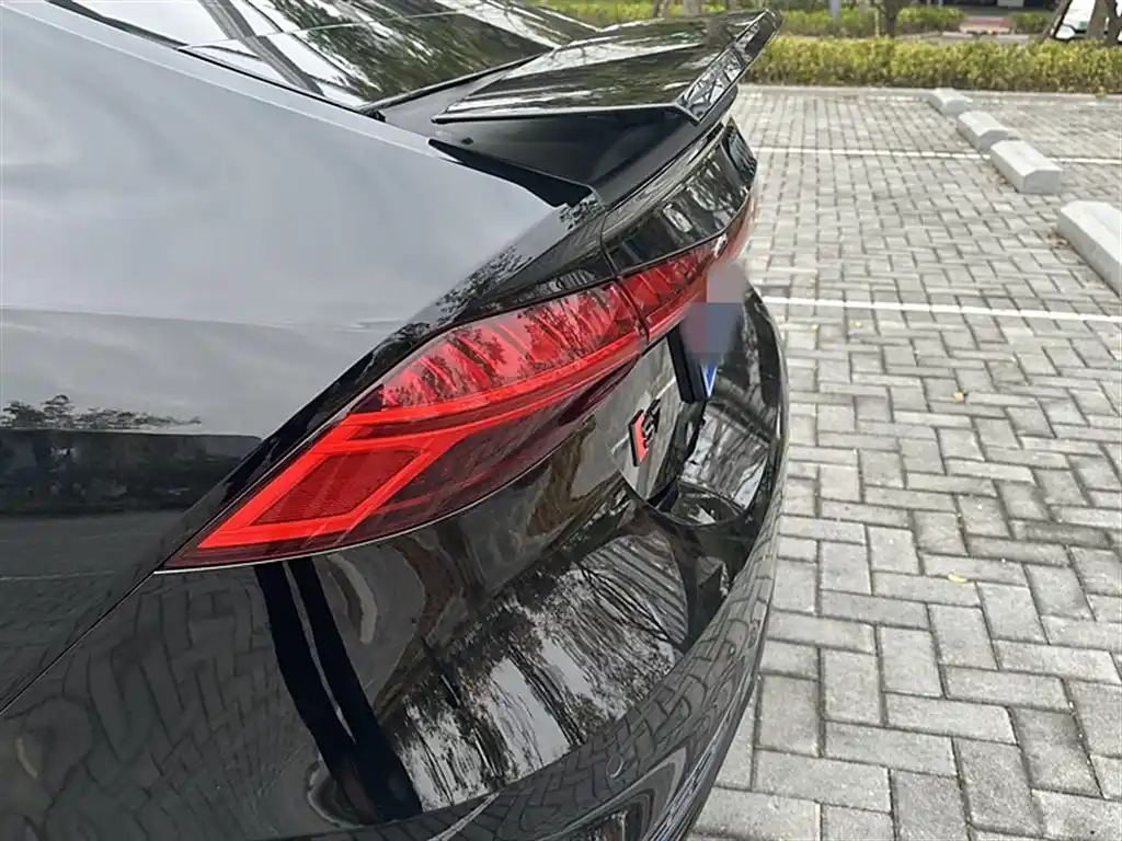 AUDI A7 2021