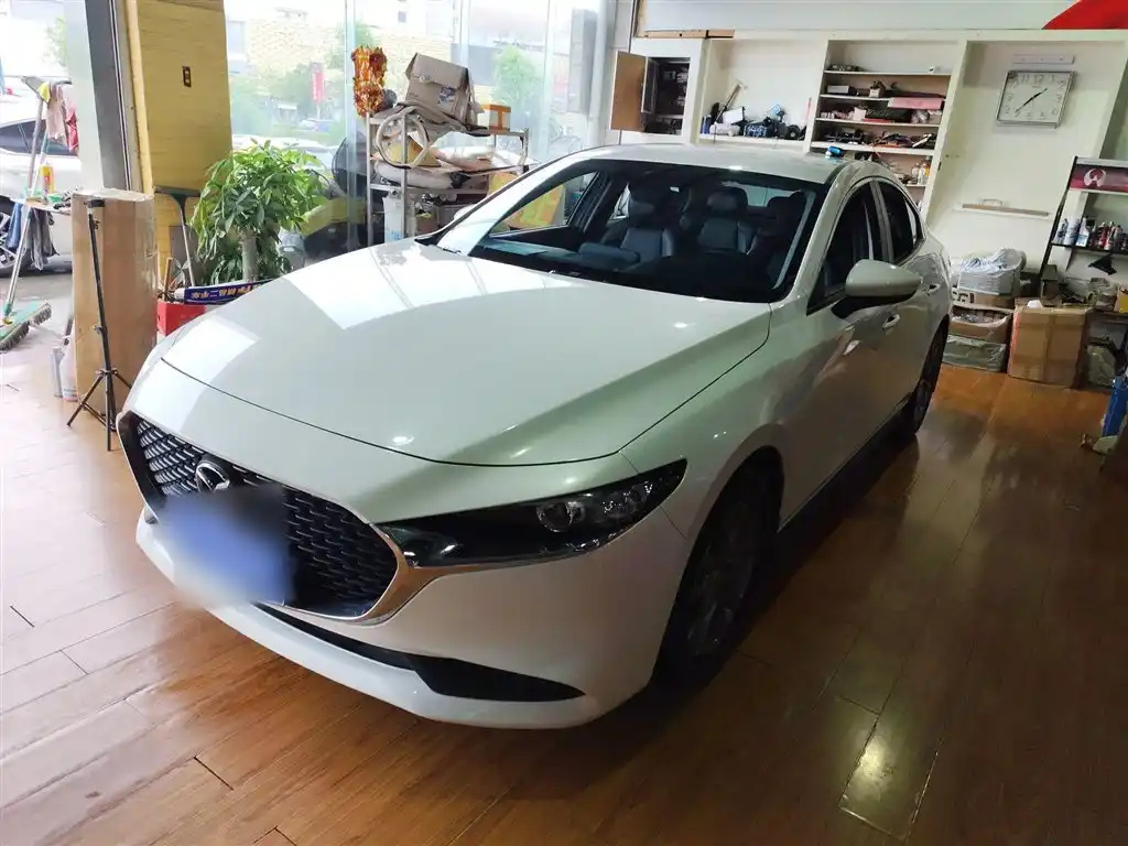 MAZDA 3 AXELA 2021