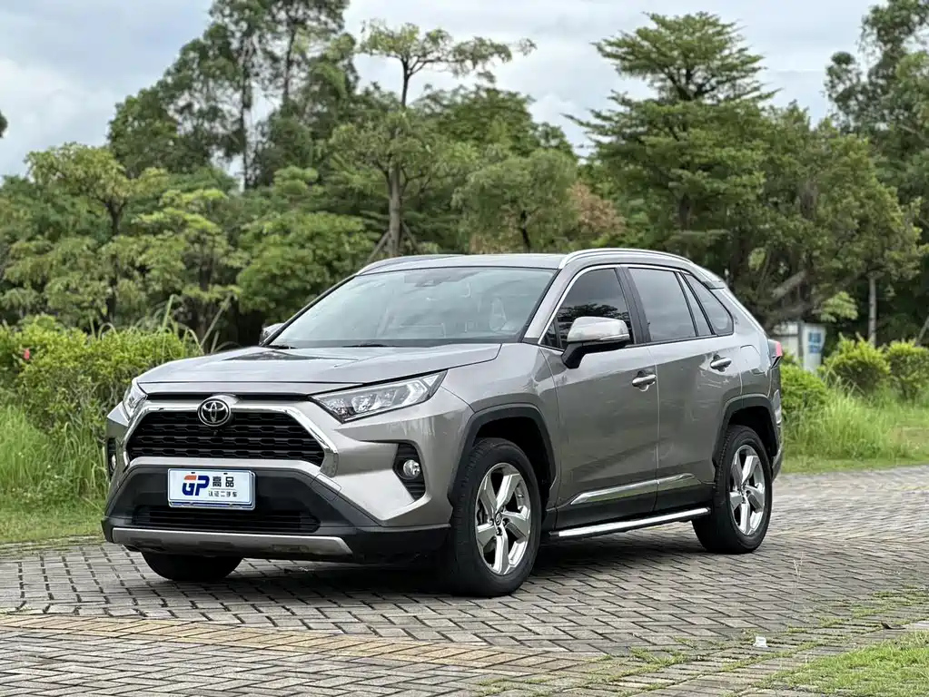 TOYOTA RAV4 RONGFANG 2020