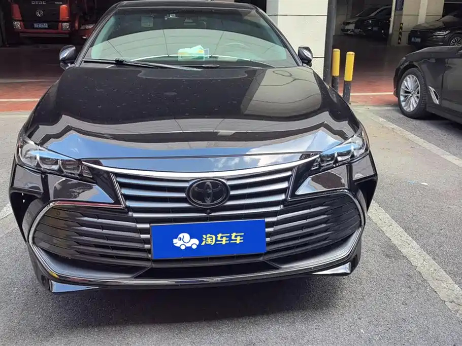 TOYOTA AVALON 2019