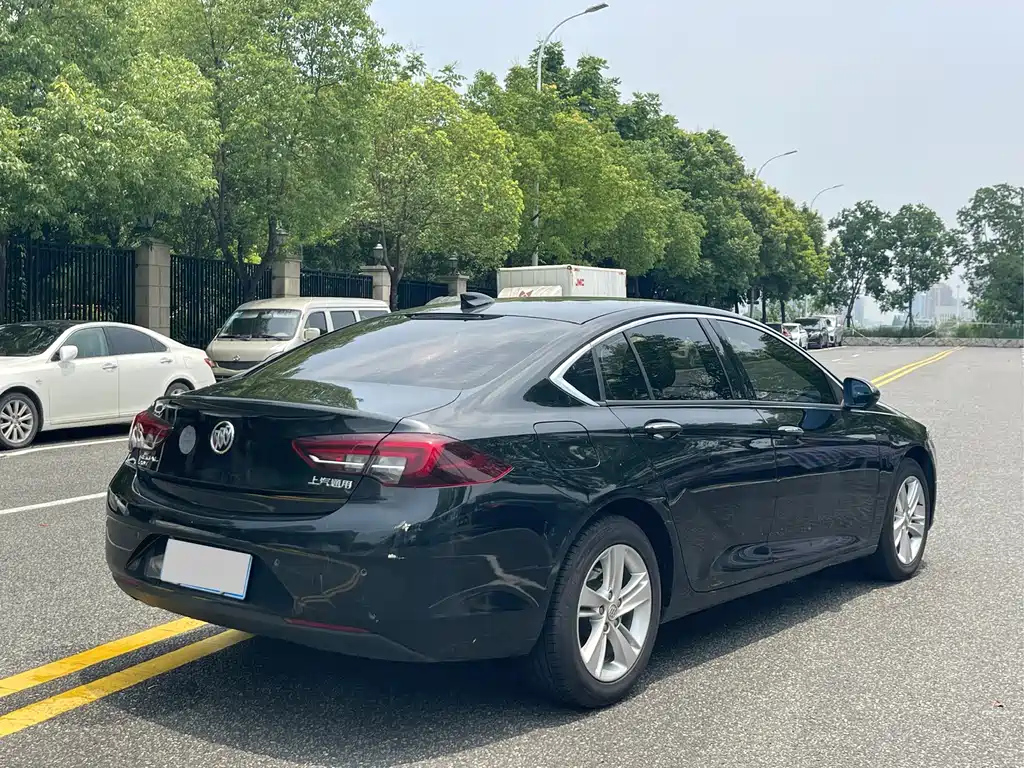 BUICK REGAL 2019