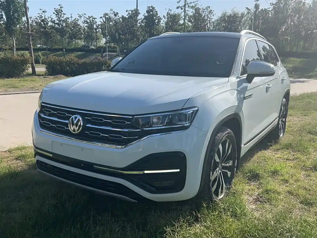 VOLKSWAGEN TAYRON 2020