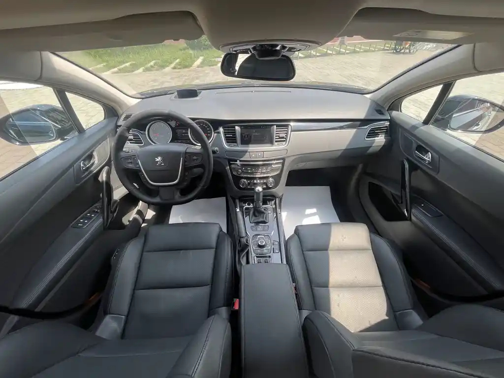 PEUGEOT 508 2011