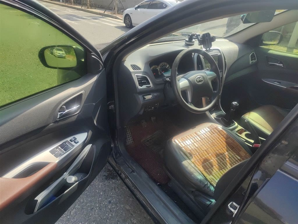 BYD F3 2015