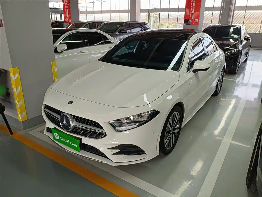MERCEDES BENZ A-CLASS 2019
