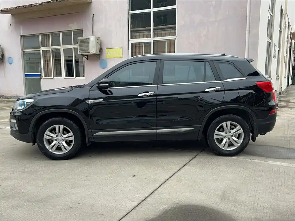 CHANGAN CS75 2017