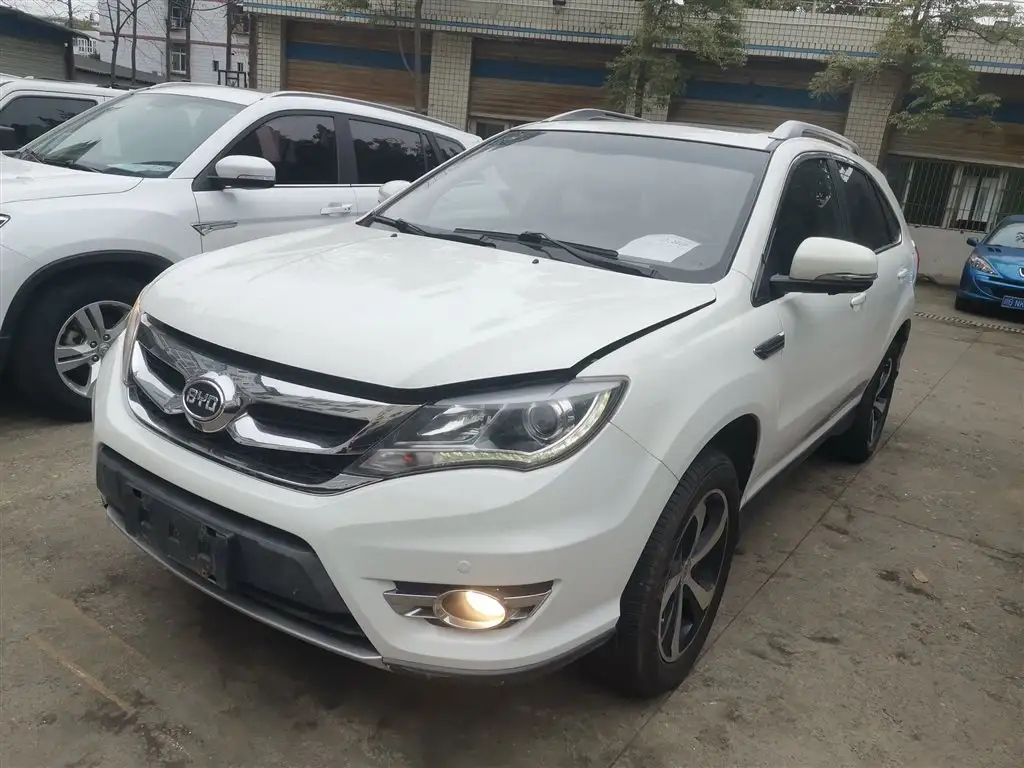 BYD S7 2016