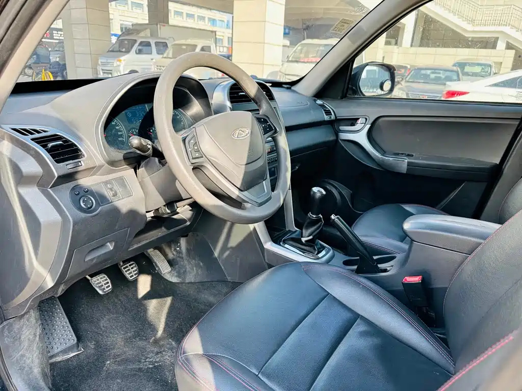 CHERY TIGGO 3 2015
