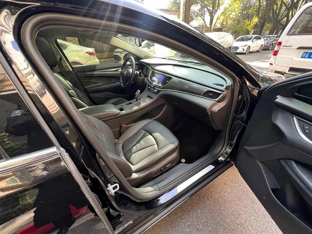 BUICK LACROSSE 2021