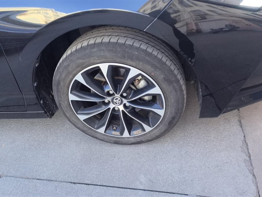 TOYOTA AVALON 2022