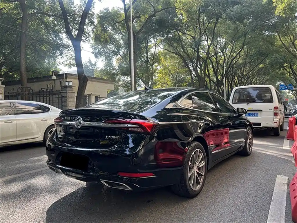 BUICK LACROSSE 2021