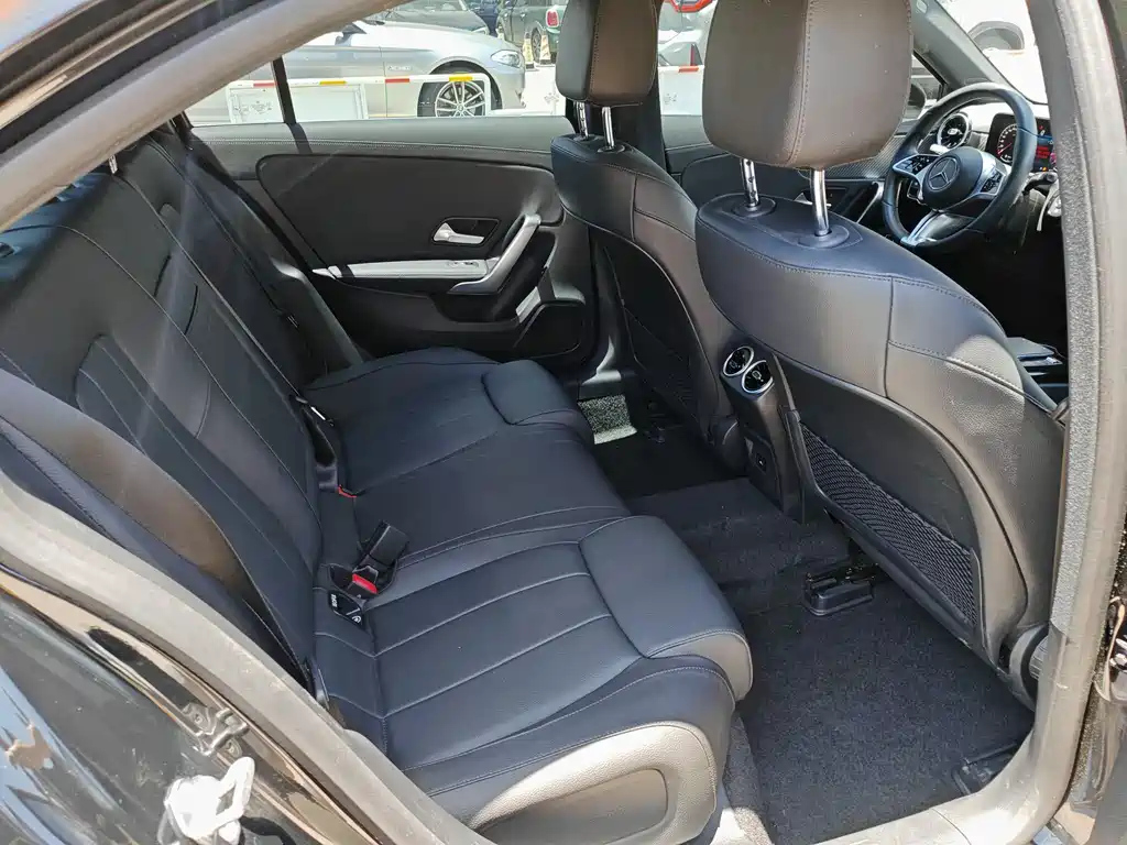 MERCEDES BENZ A-CLASS 2024