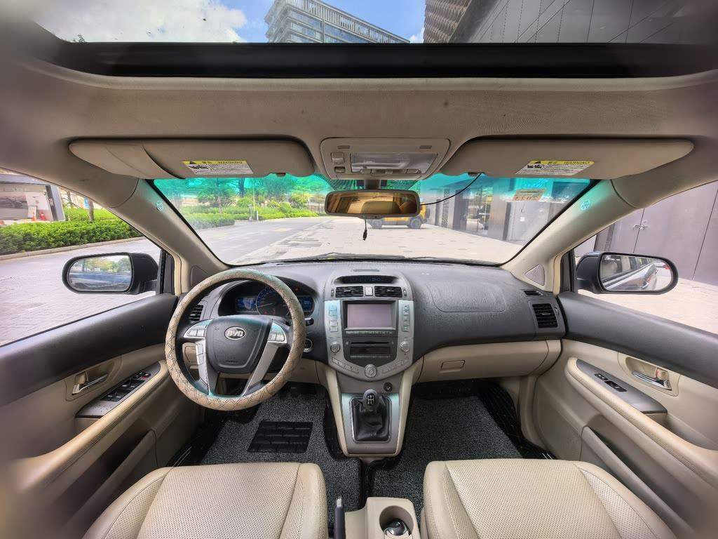 BYD S6 2011