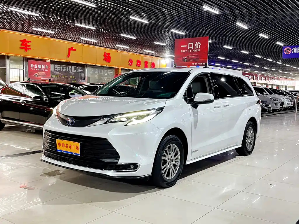 TOYOTA SIENNA SIENNA 2021