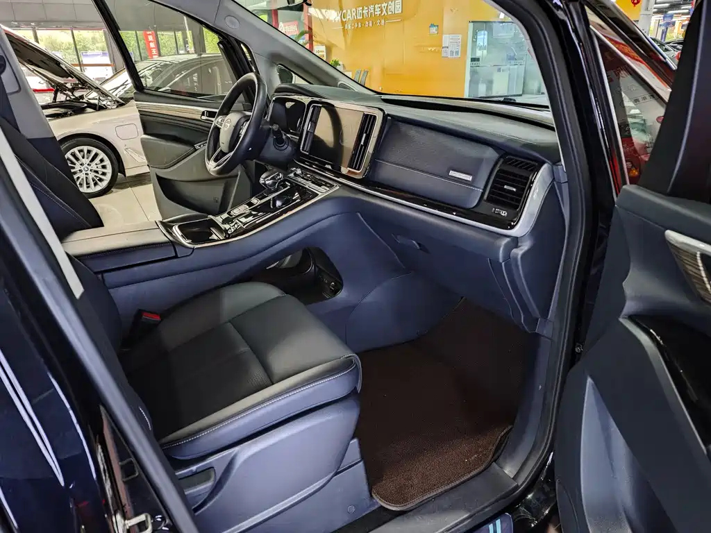 TRUMPCHI M8 2024